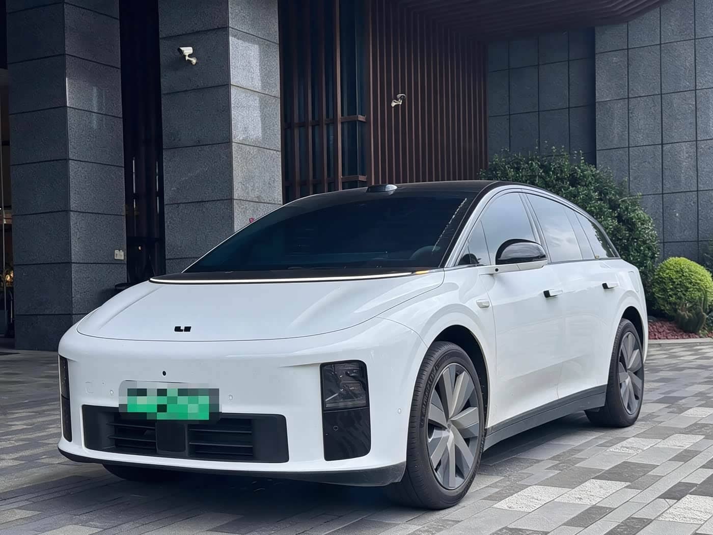 Li Auto i6