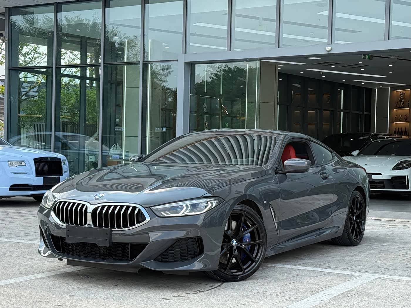 BMW 8 Series