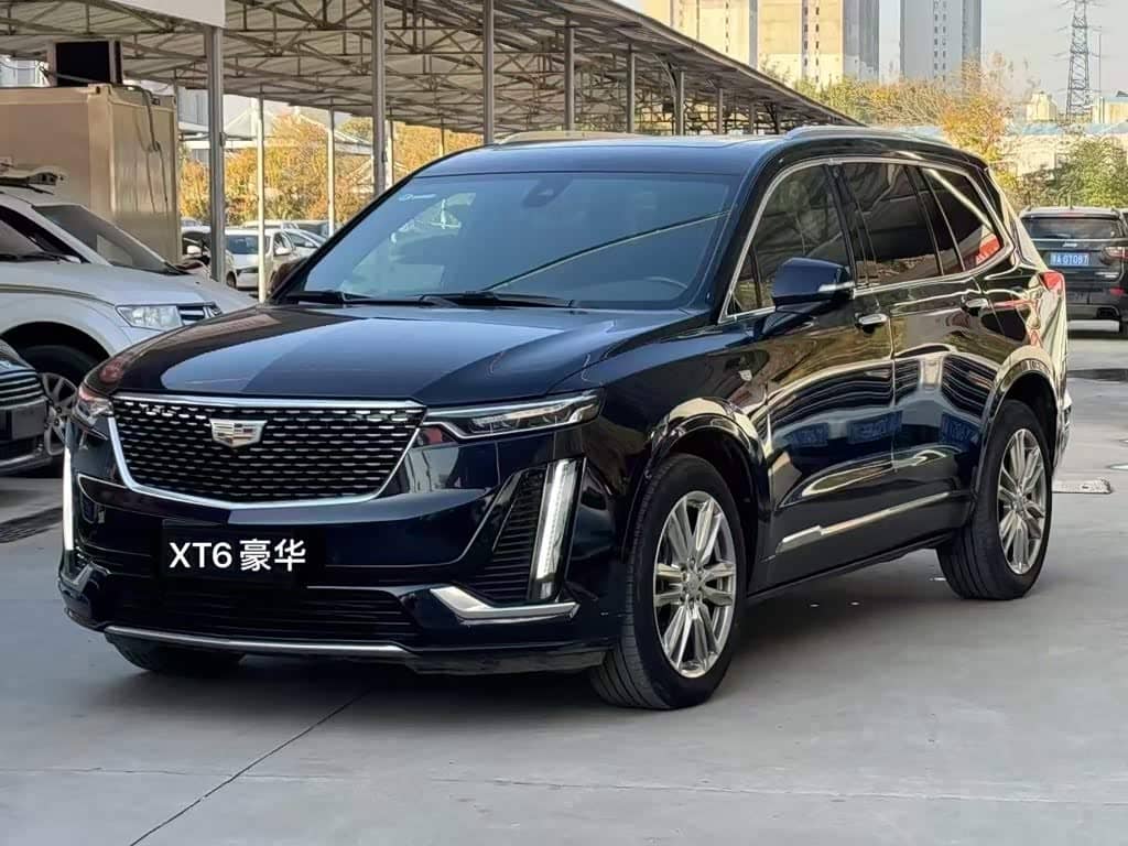 Cadillac XT6