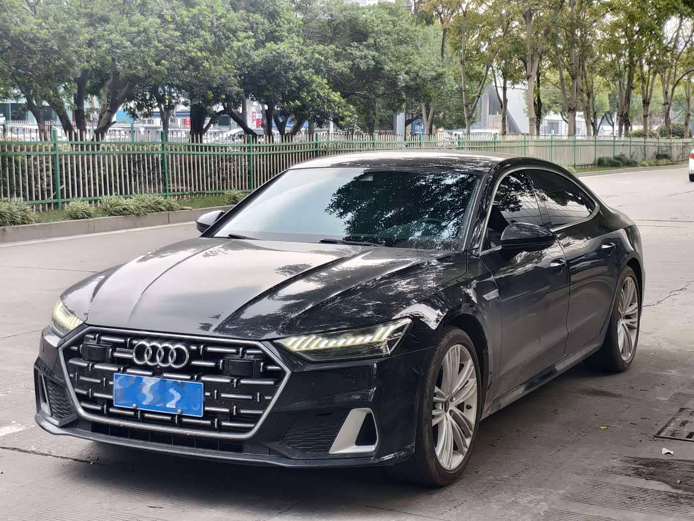 Audi A7L