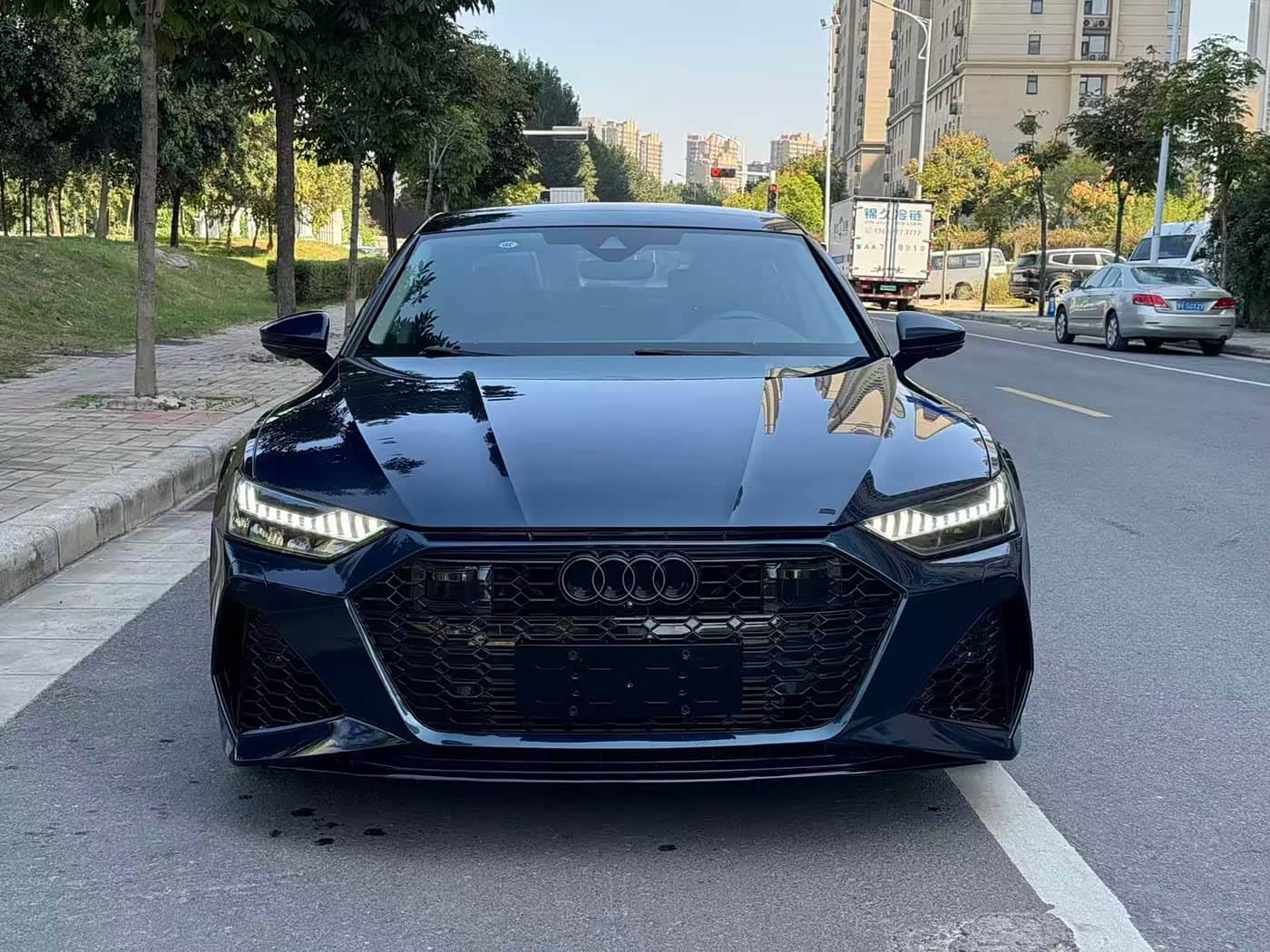Audi A7L