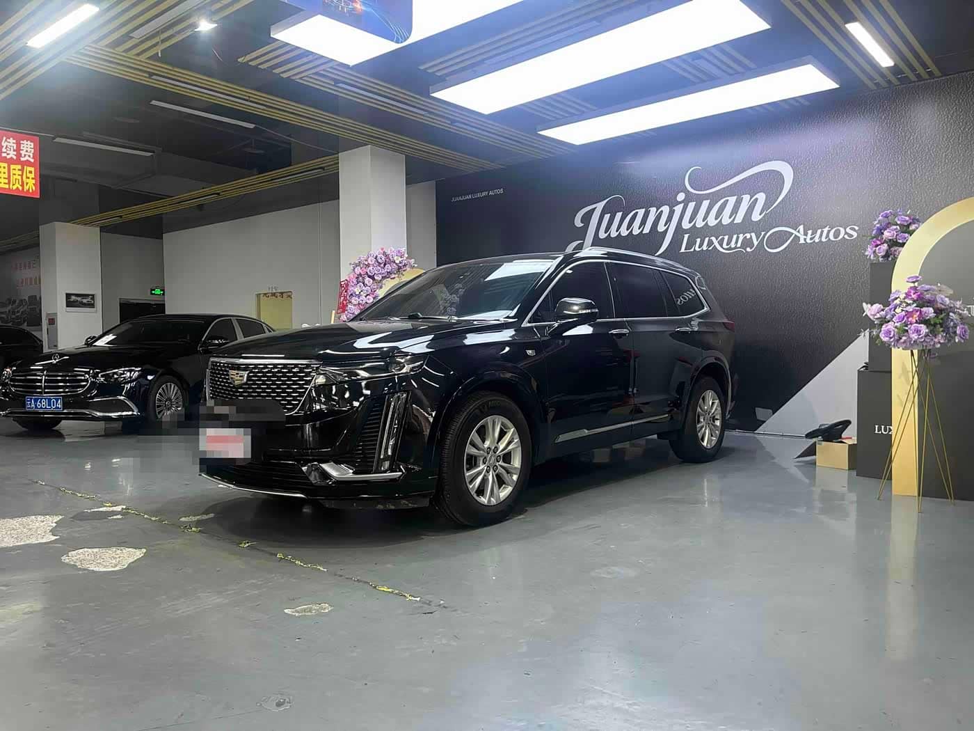 Cadillac XT6