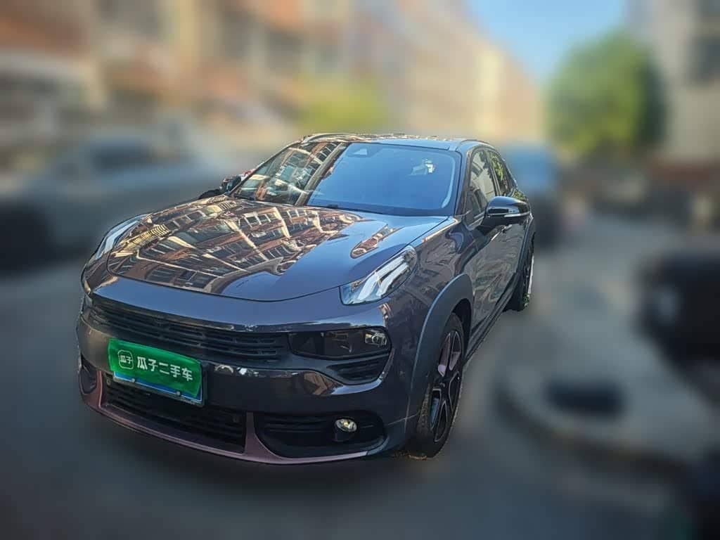 Lynk & Co 02