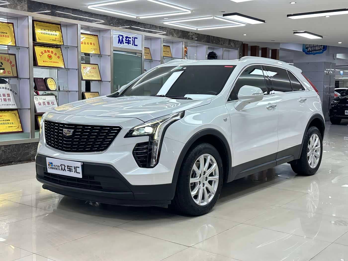 Cadillac XT4