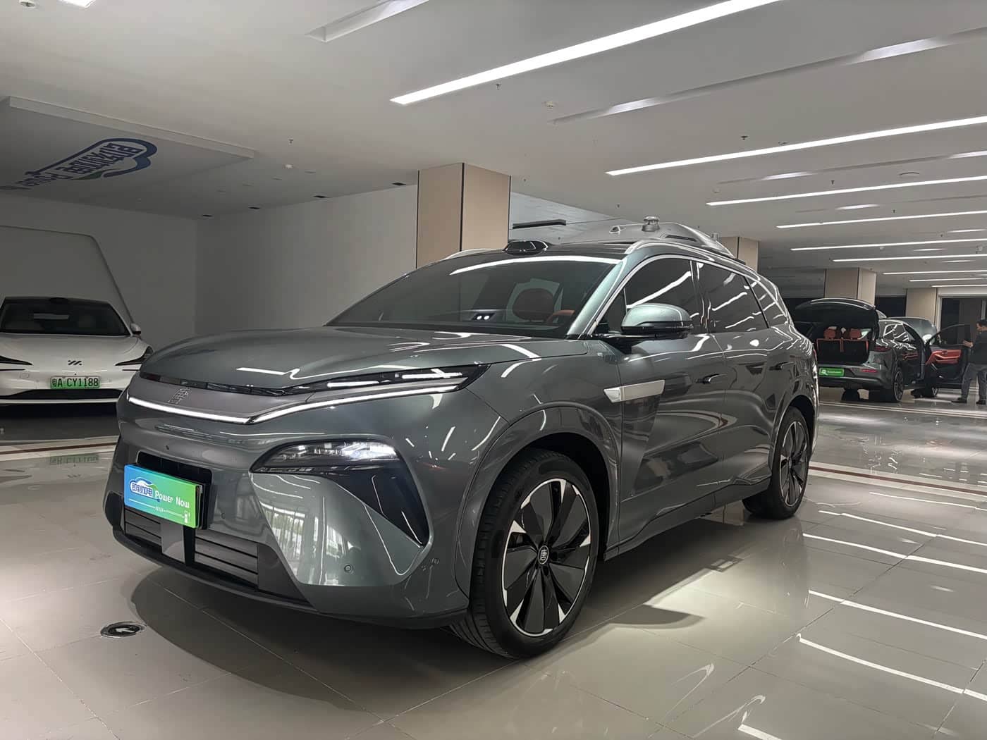 BYD Tang L