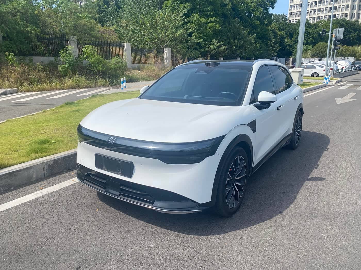 ZEEKR 7X