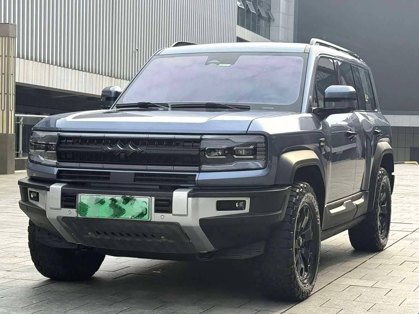 Fang Cheng Bao Leopard 5