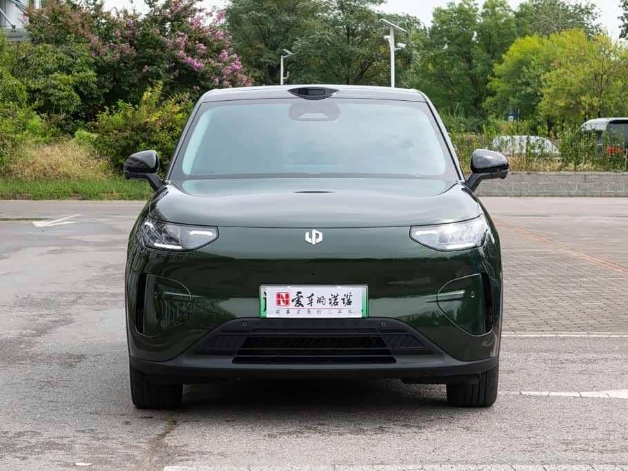 Leapmotor A10