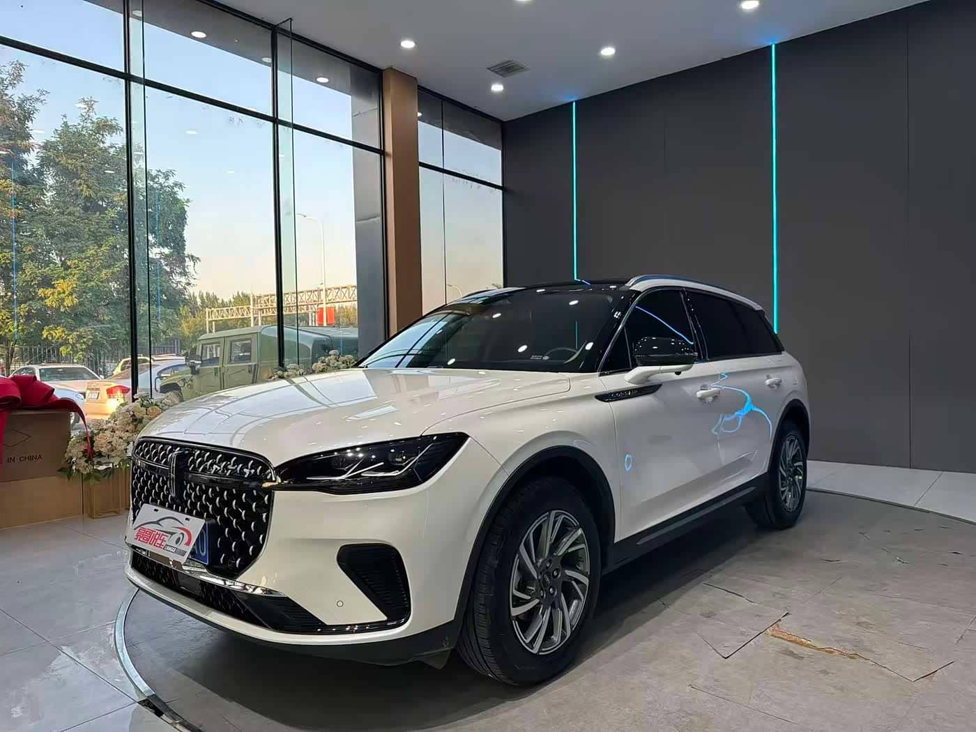 Lincoln Adventurer