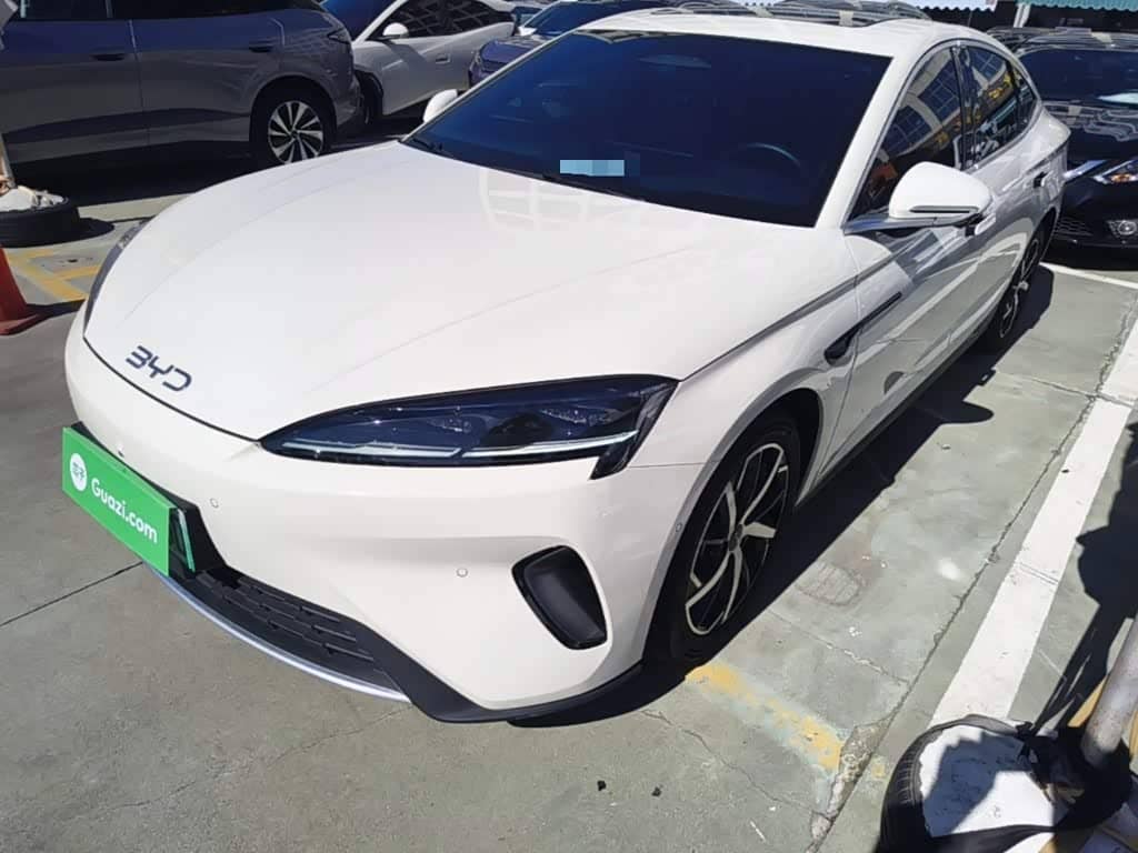 BYD Seal 07 DM-i