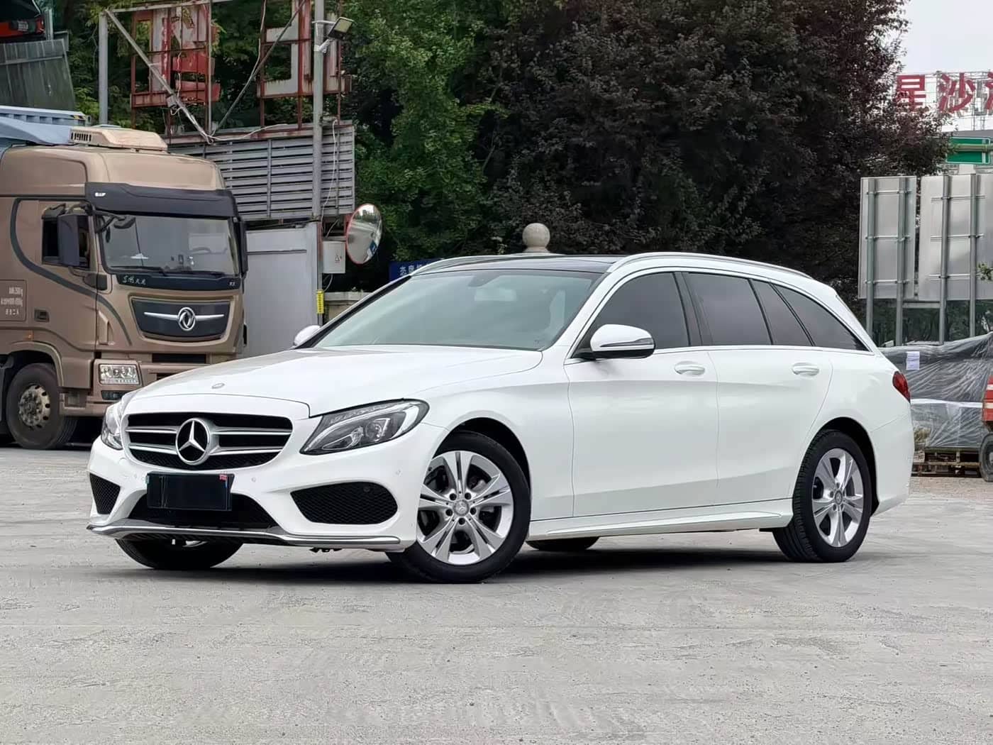 Mercedes-Benz C-Class