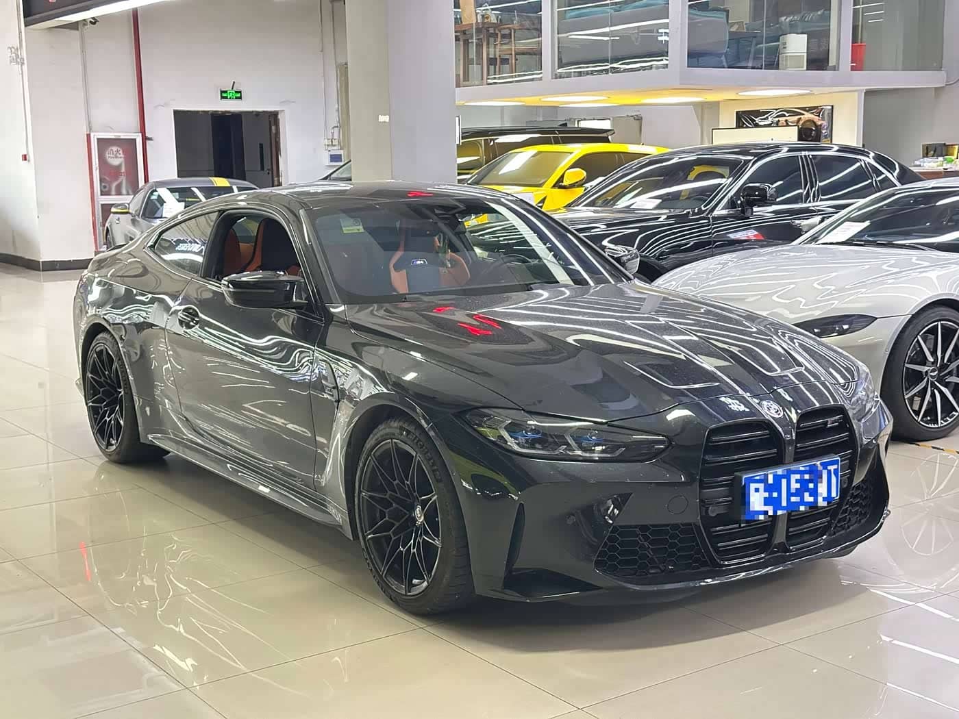 BMW M4