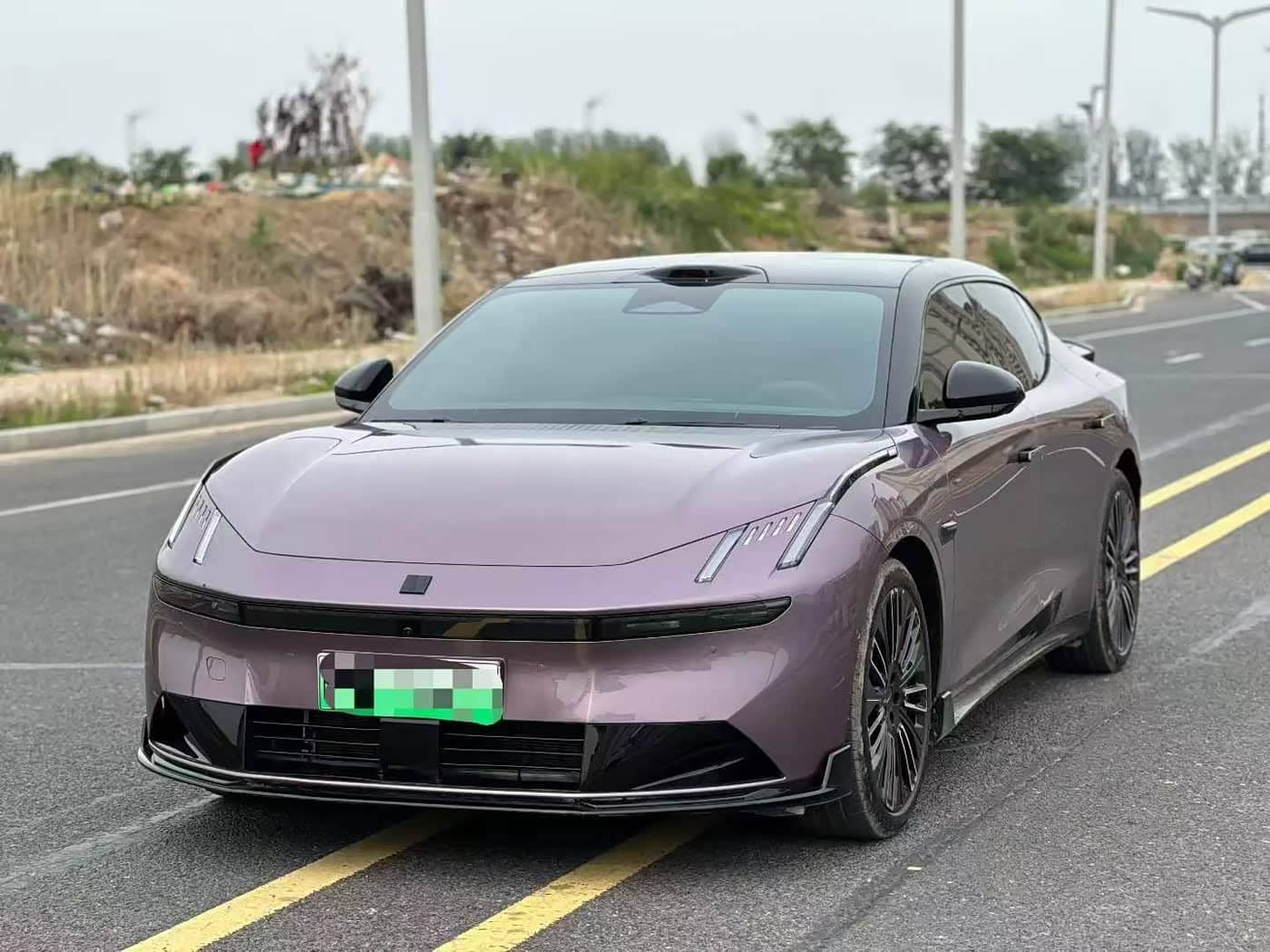 Lynk & Co 10 EM-P