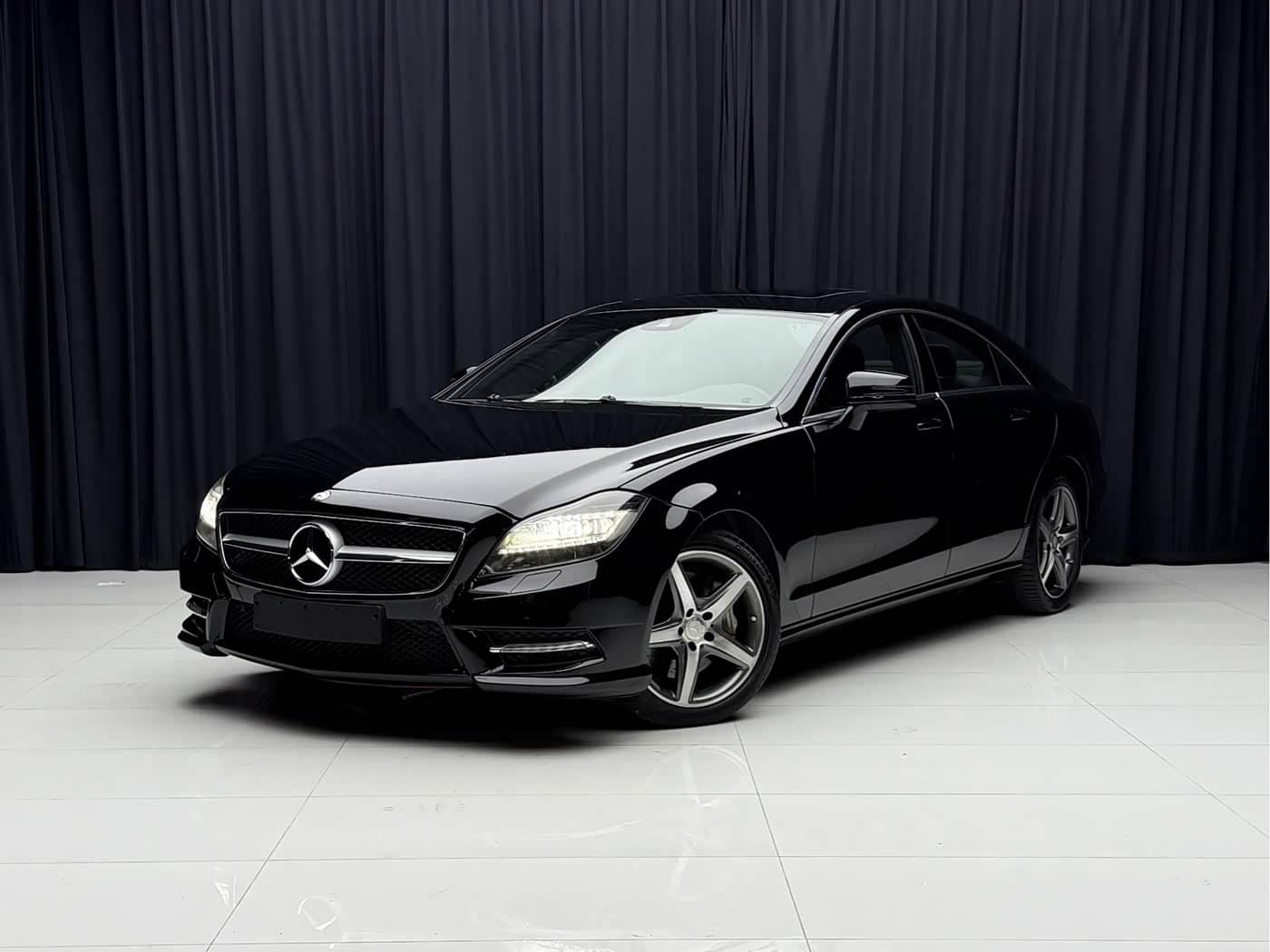 Mercedes-Benz CLS