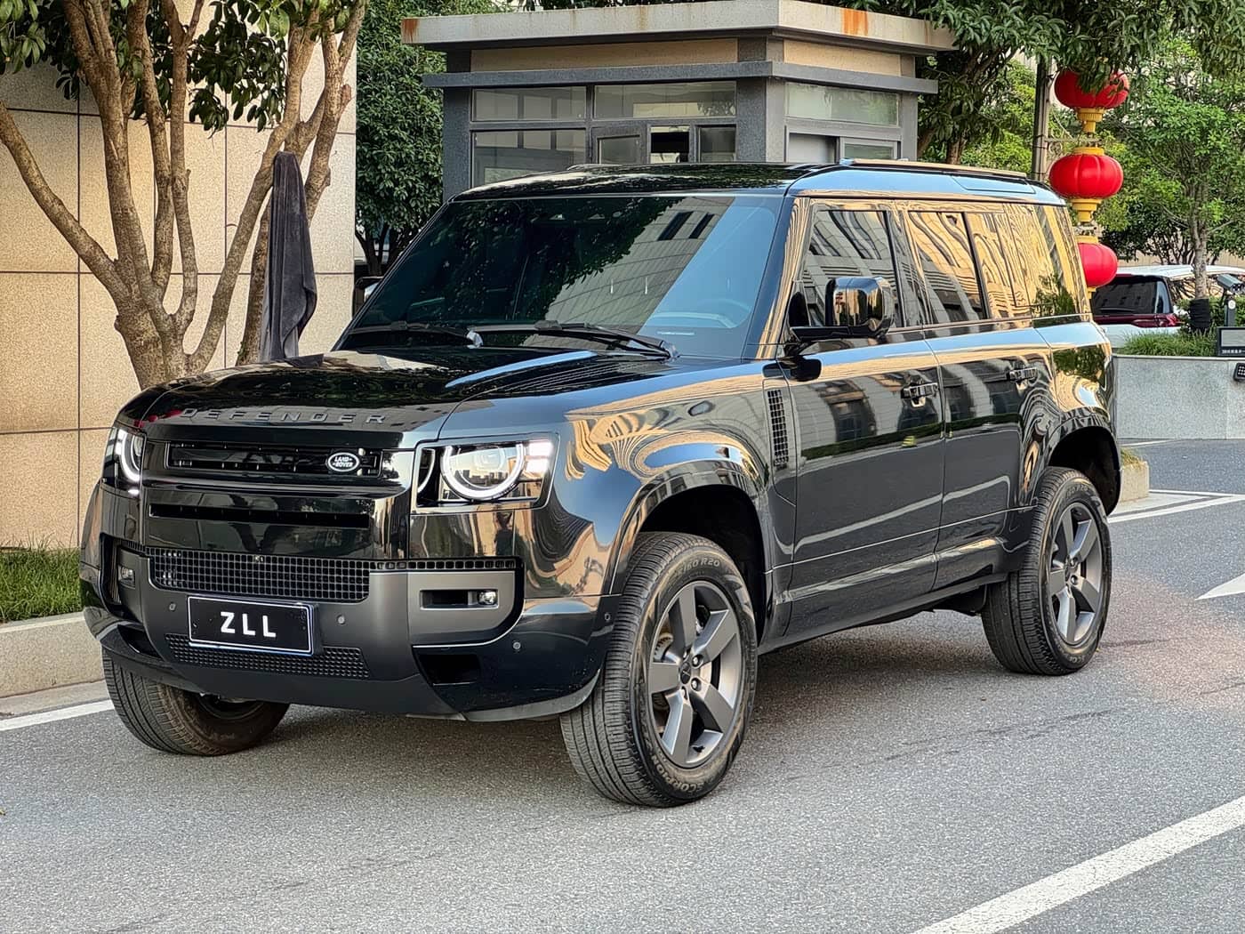 Land Rover Defender