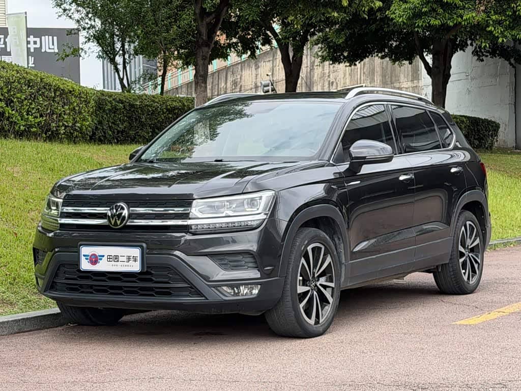 Volkswagen Tharu