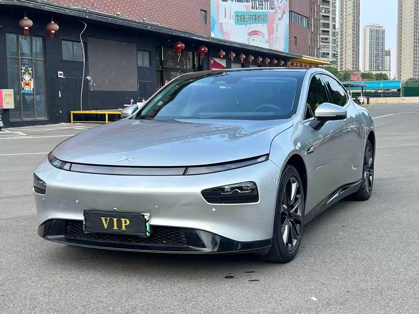XPeng P7