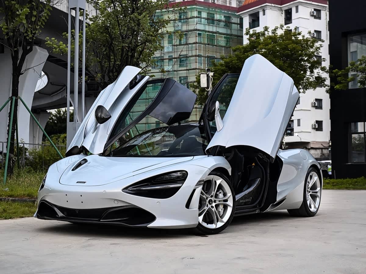 McLaren 720S