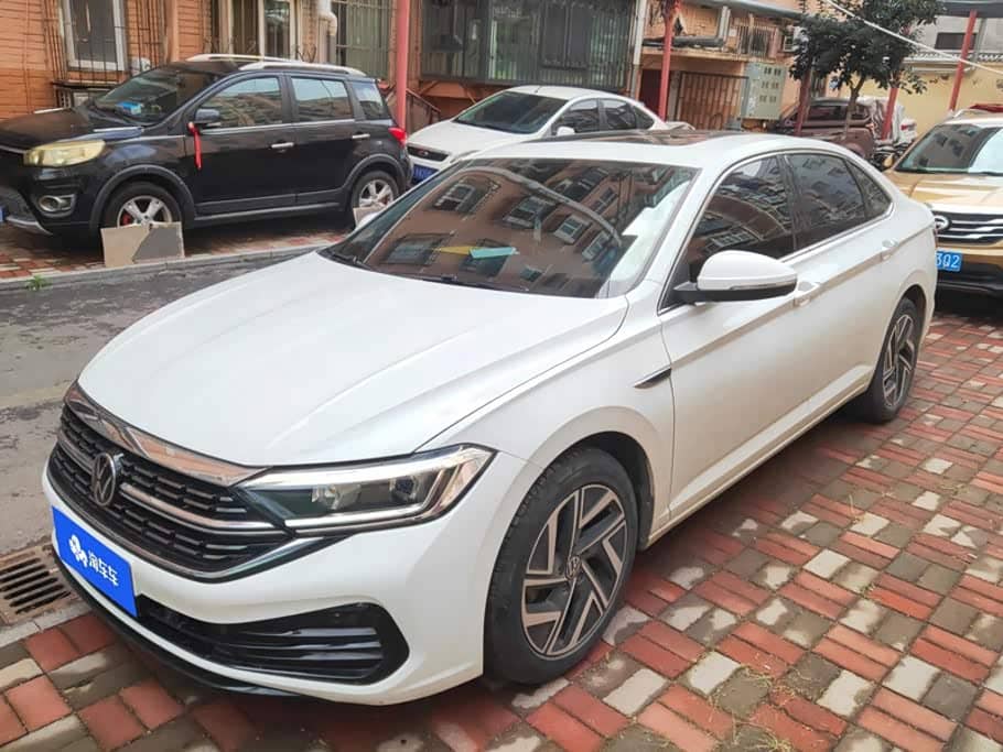 Volkswagen Sagitar