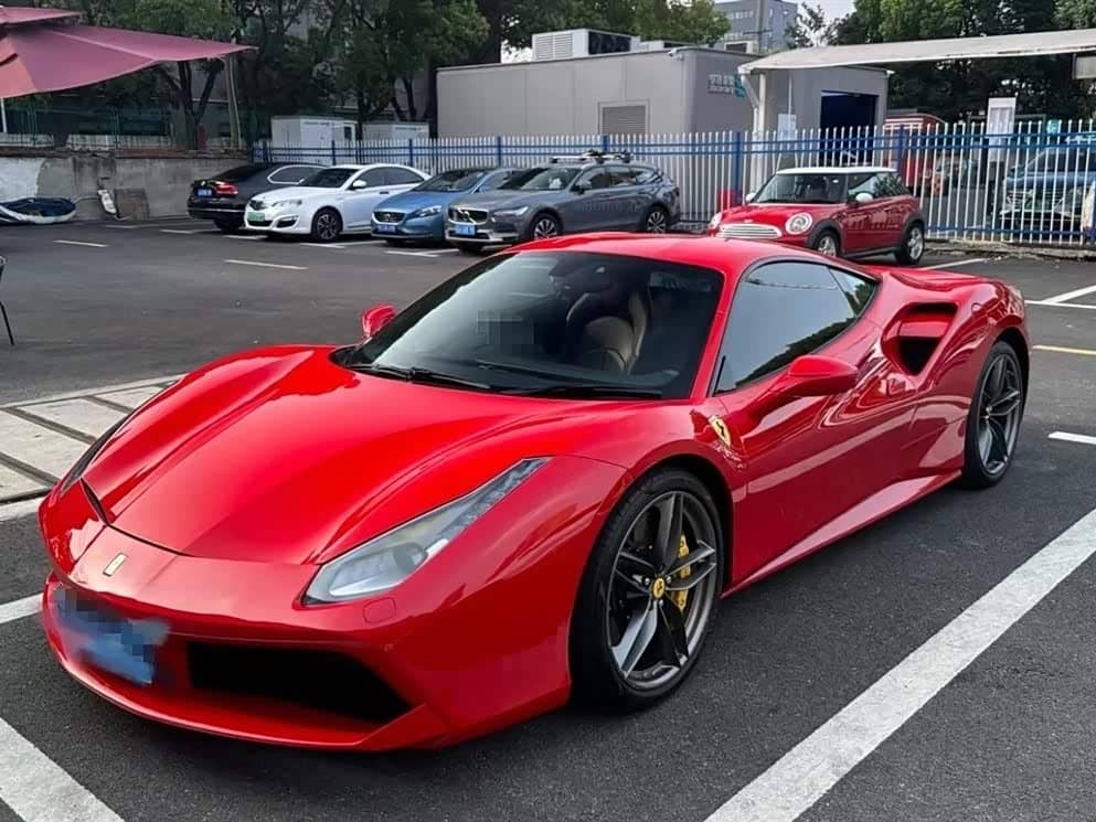 Ferrari 488