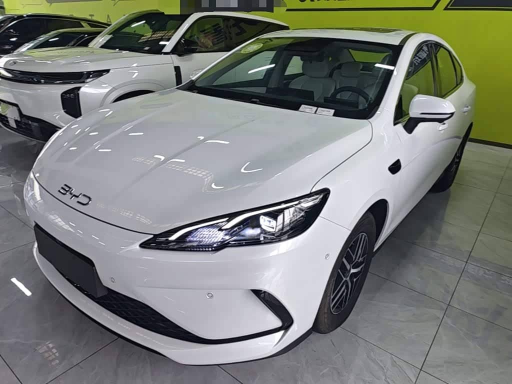 BYD Hai Bao 05 DM-i