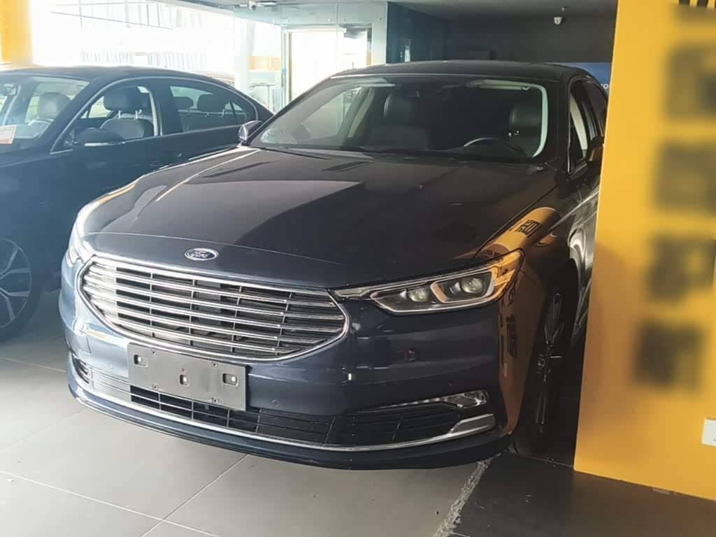 Ford Taurus