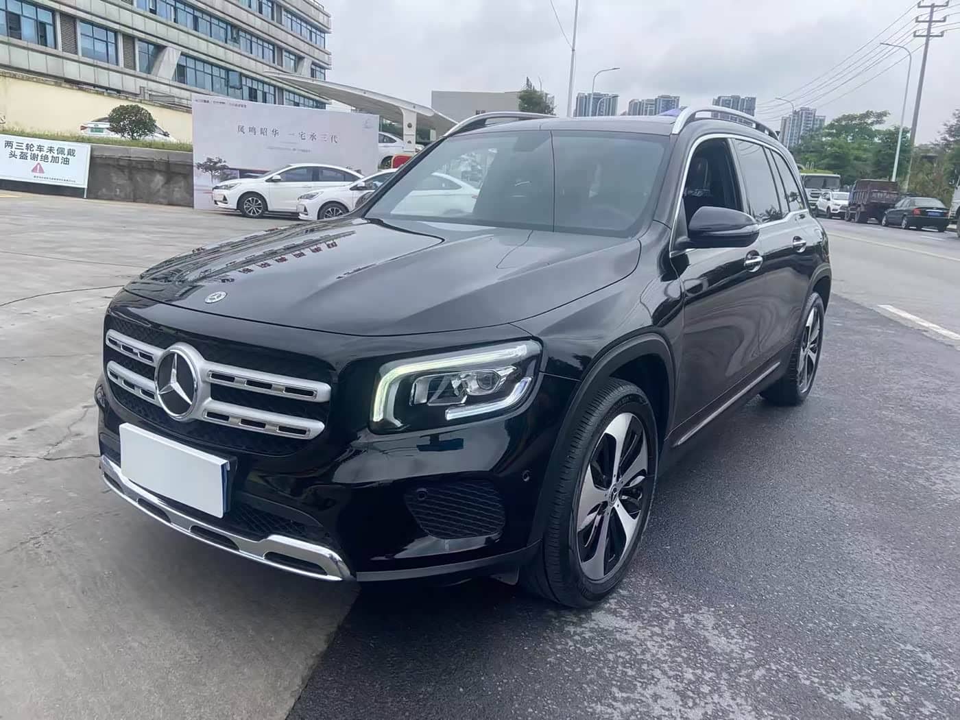 Mercedes-Benz GLB