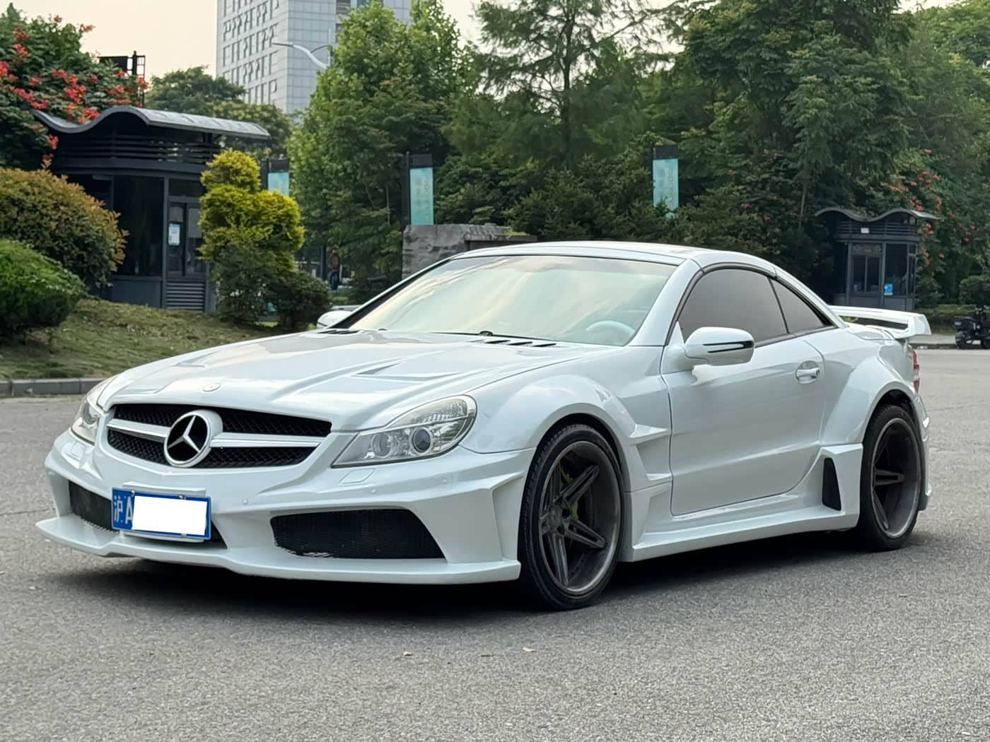 Mercedes-Benz SL-Class