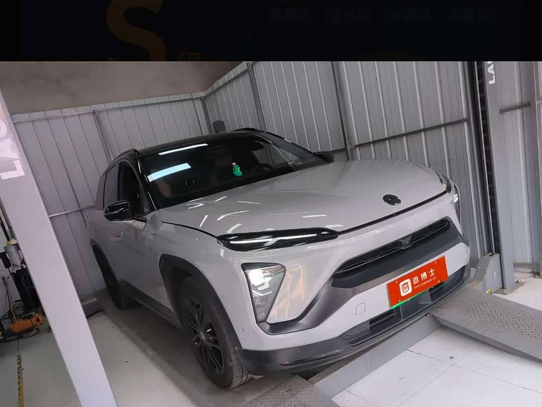 NIO ES6