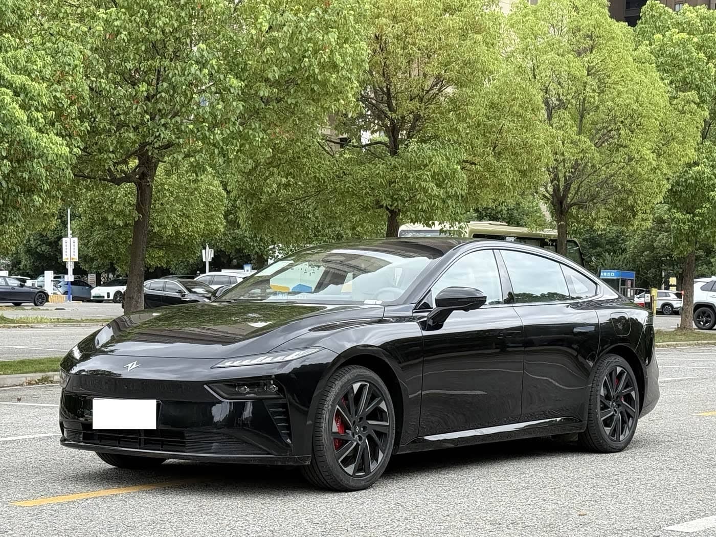Dongfeng Yipai eπ007