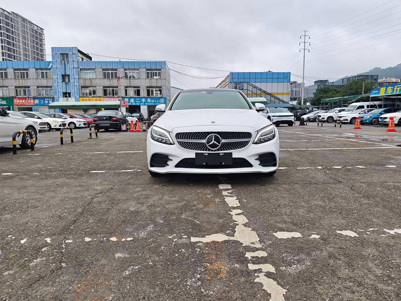 Mercedes-Benz C-Class