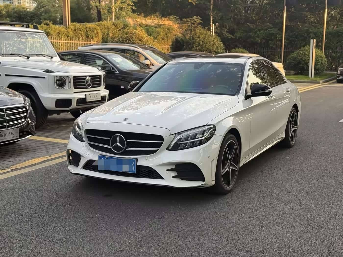 Mercedes-Benz C-Class