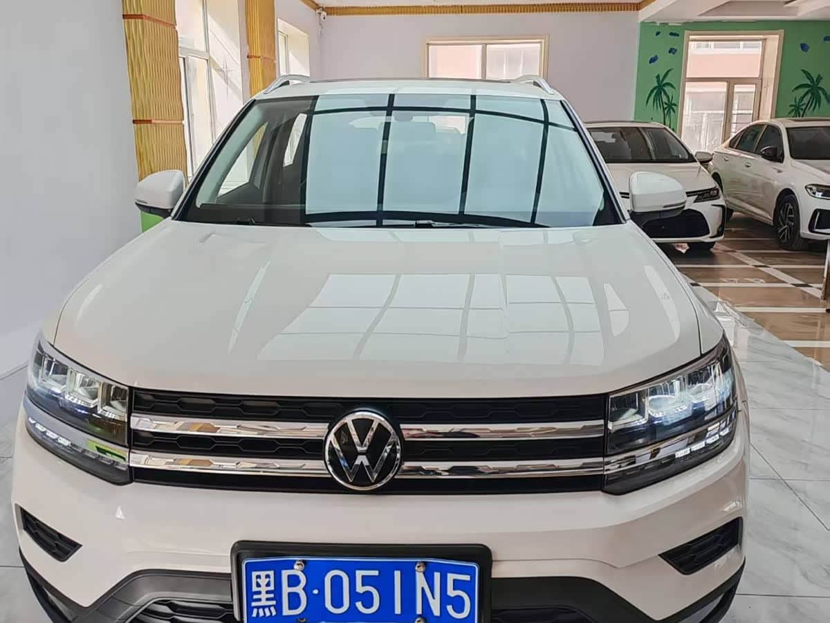 Volkswagen Tharu