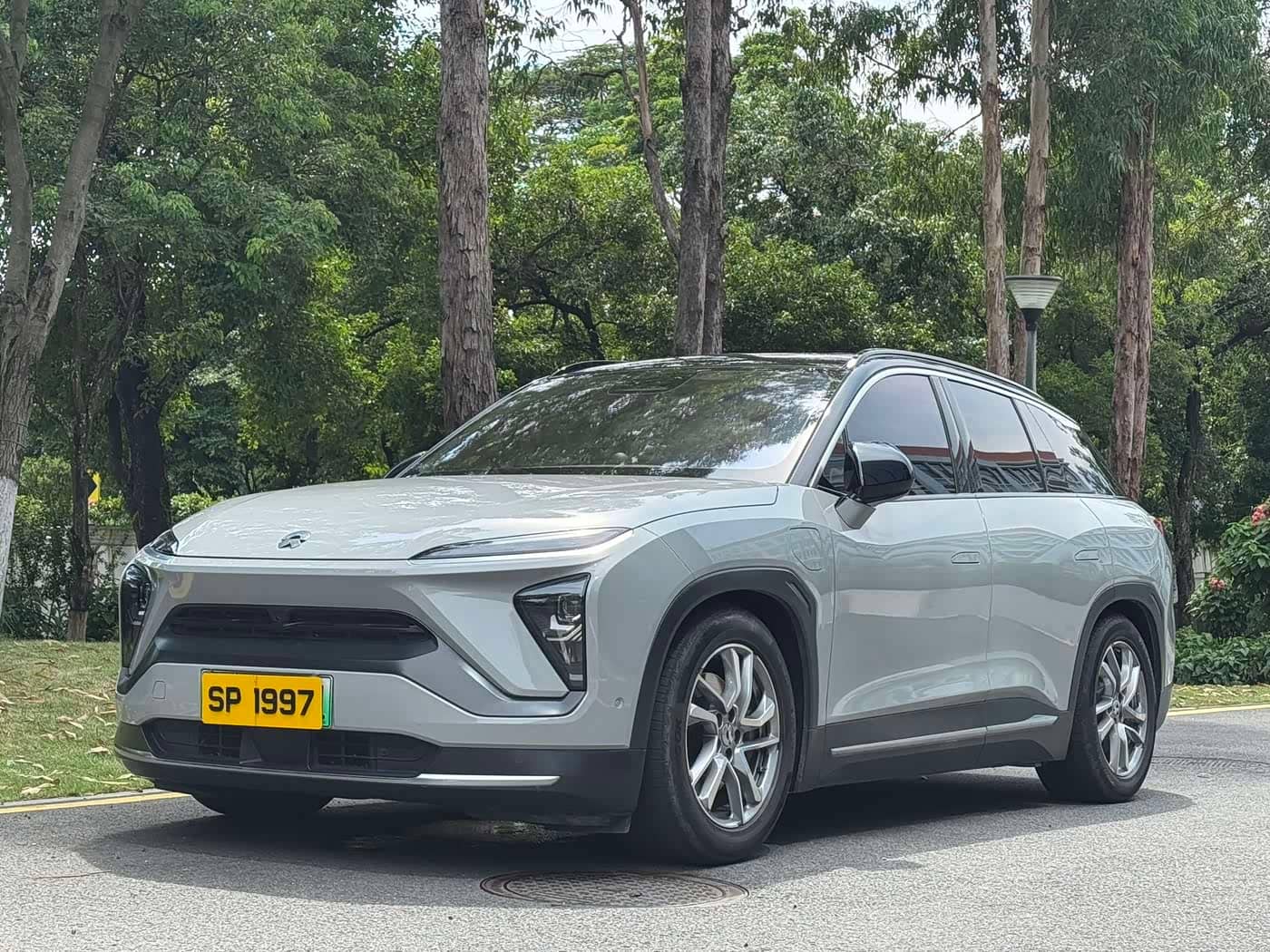 NIO ES6