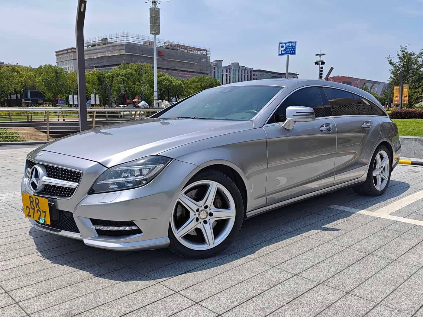 Mercedes-Benz CLS