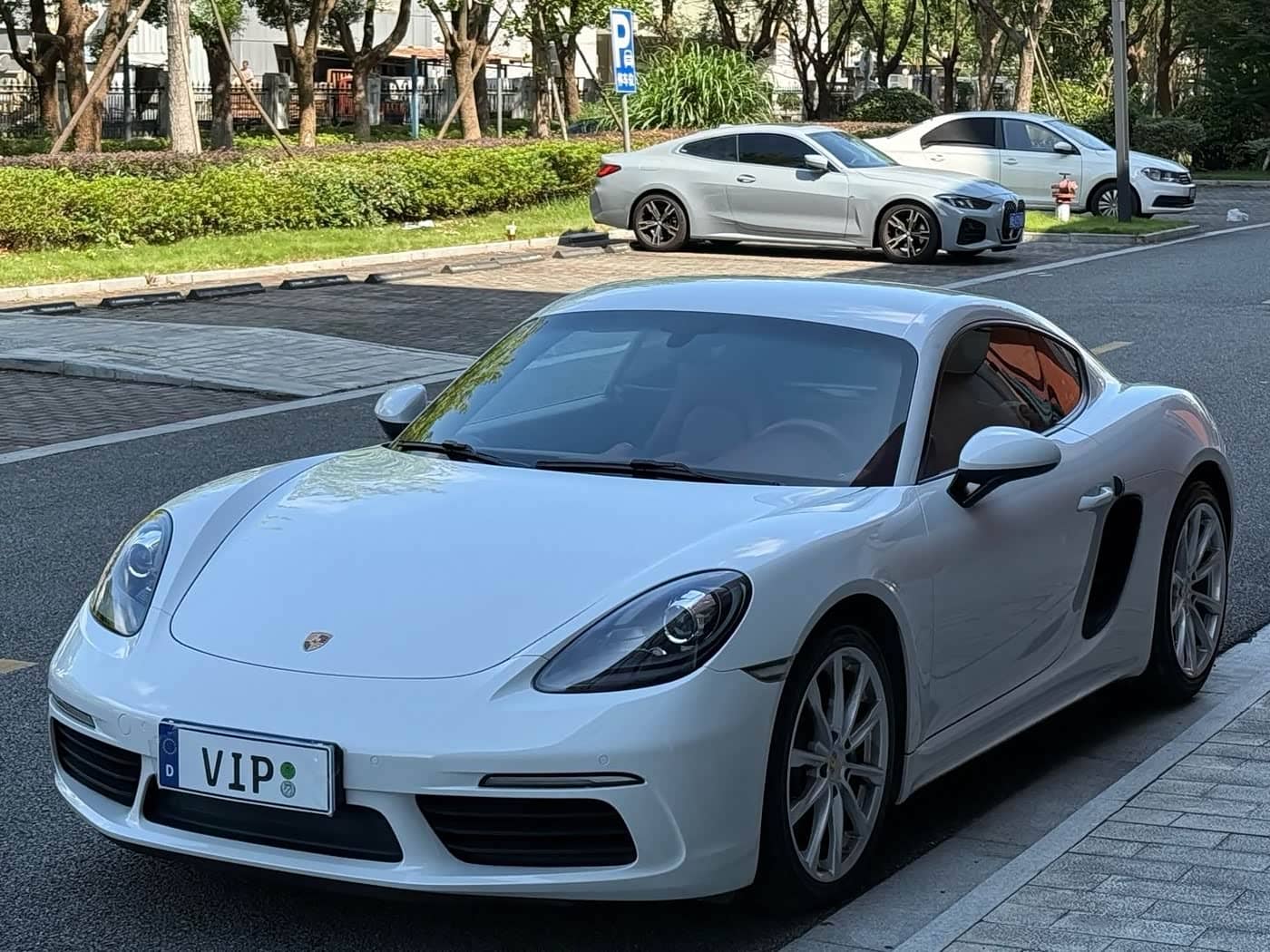 Porsche 718