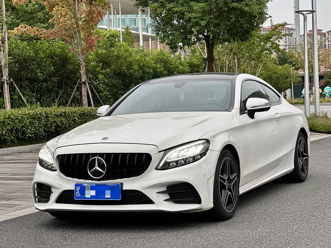 Mercedes-Benz C-Class