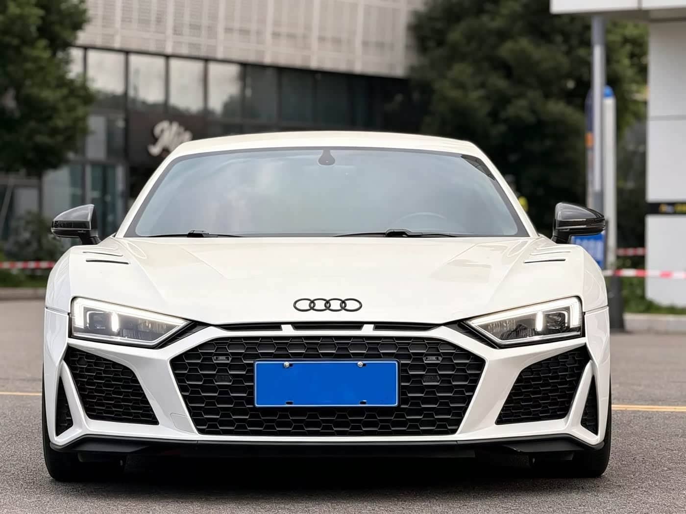 Audi R8