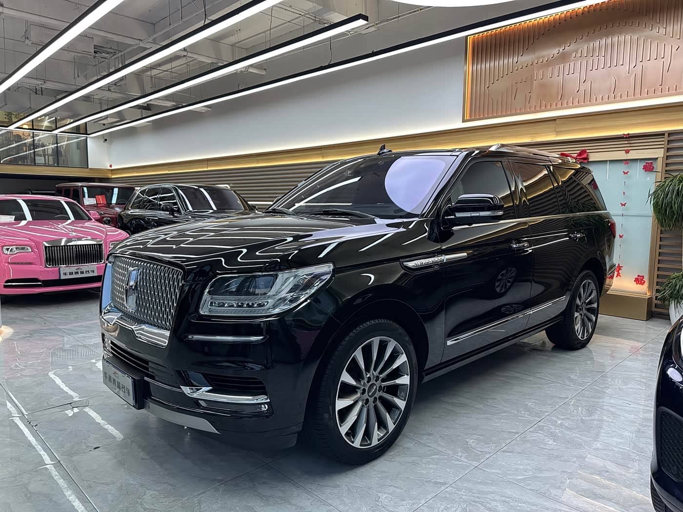 Lincoln Navigator