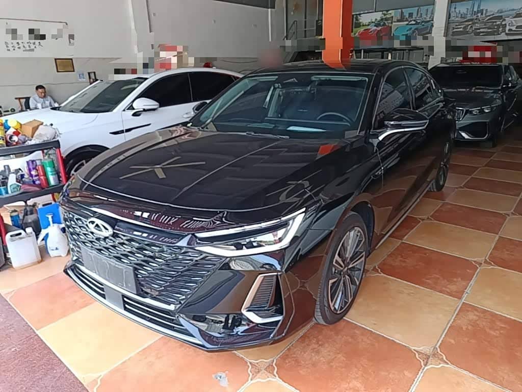 Chery Arrizo 8