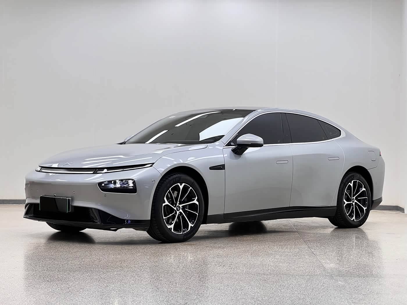 XPeng P7