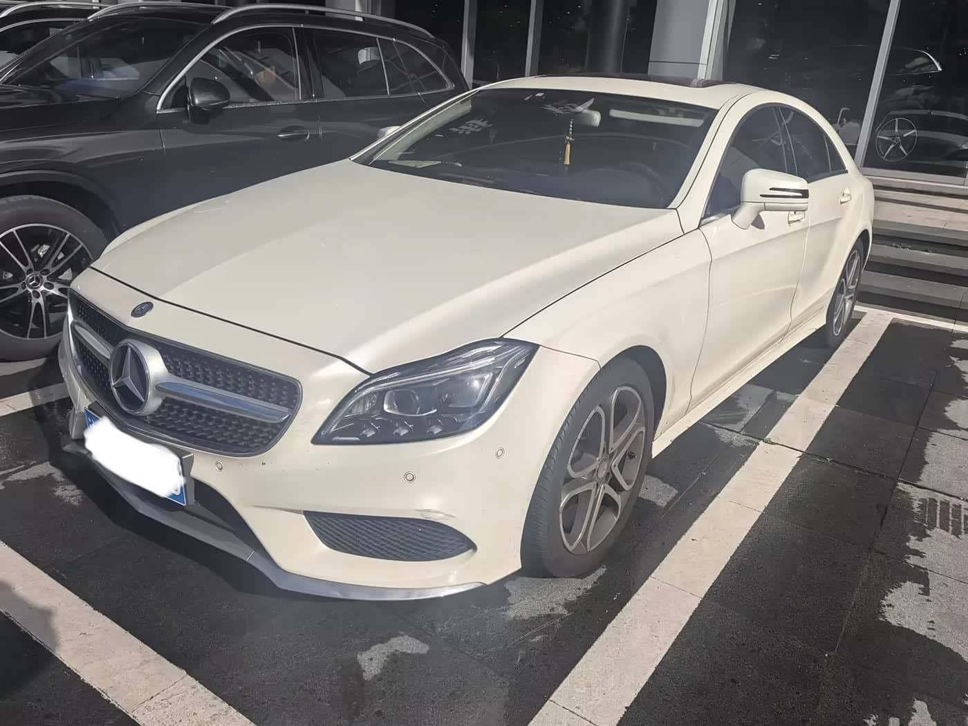Mercedes-Benz CLS