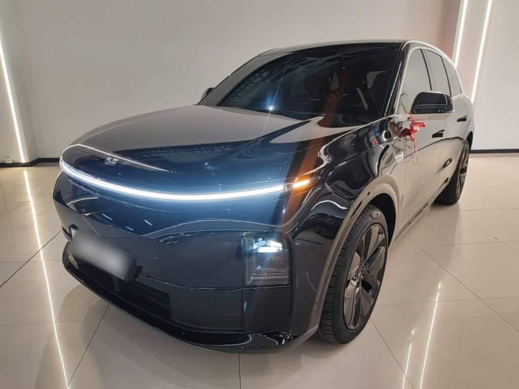 Li Auto L6