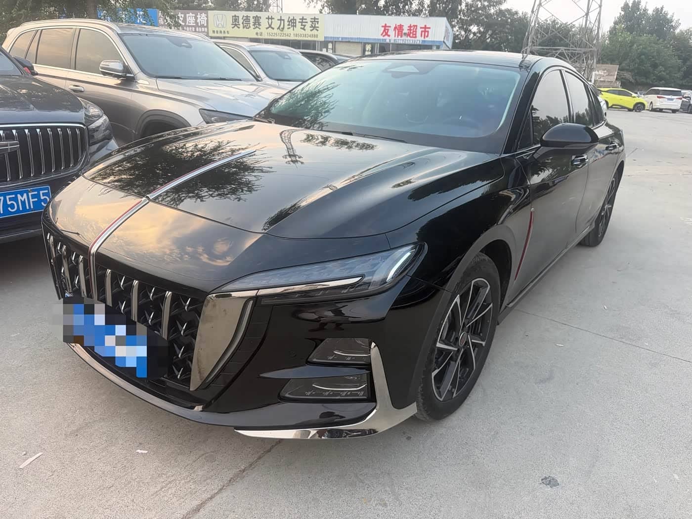 Hongqi H6