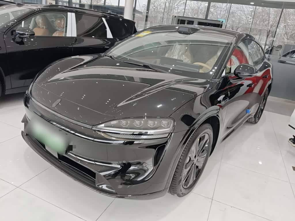 Zhijie Luxeed R7