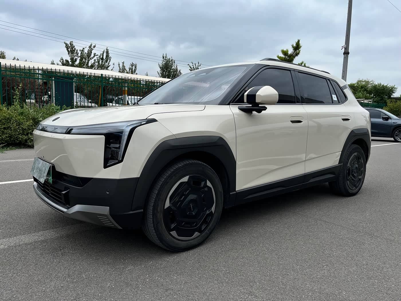 Dongfeng Yipai Nano 06