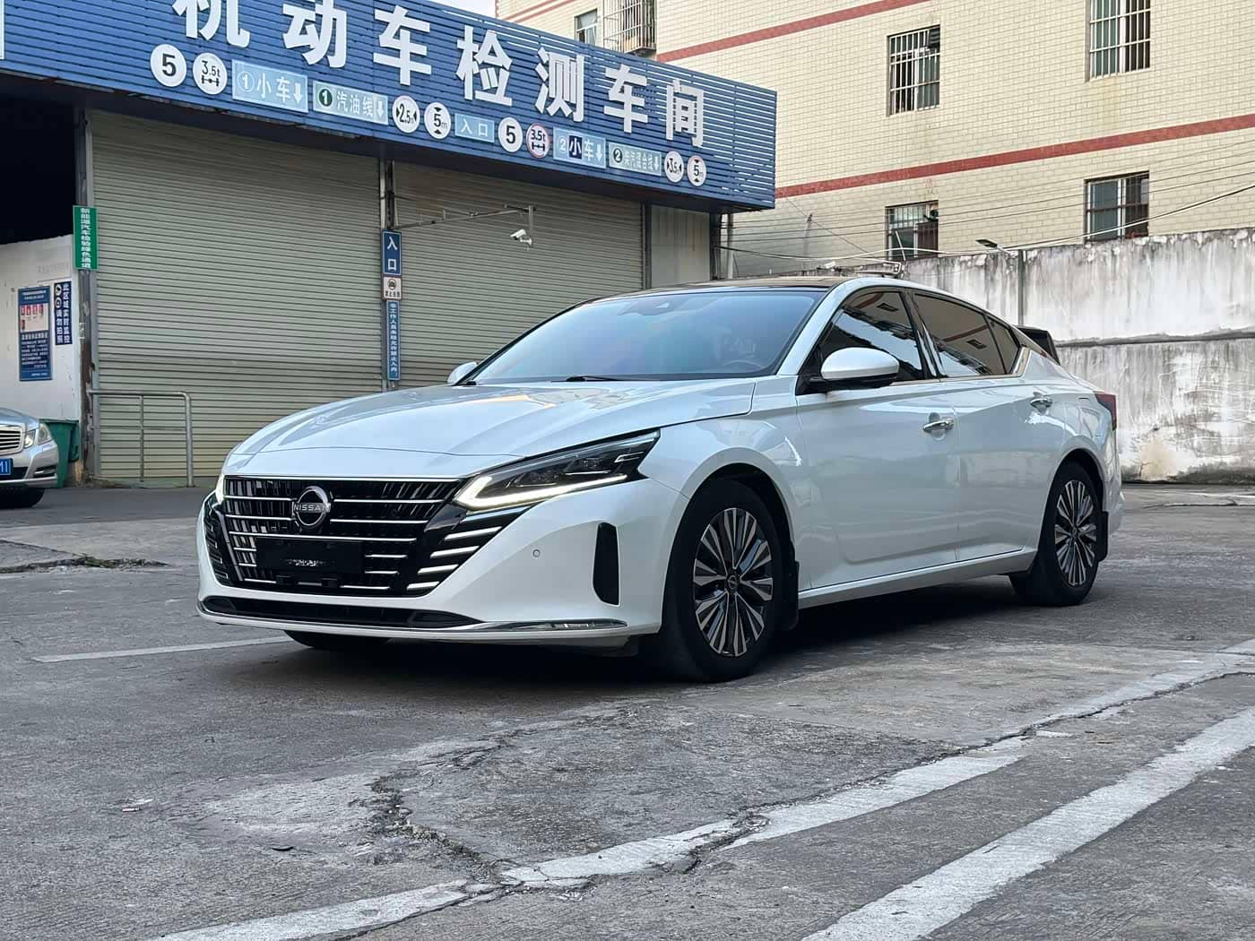 Nissan Teana