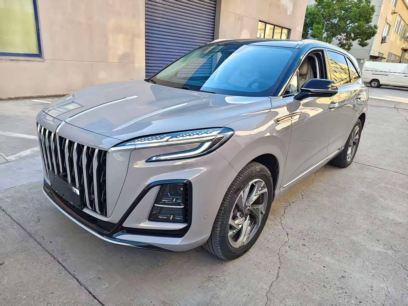 Hongqi HS3
