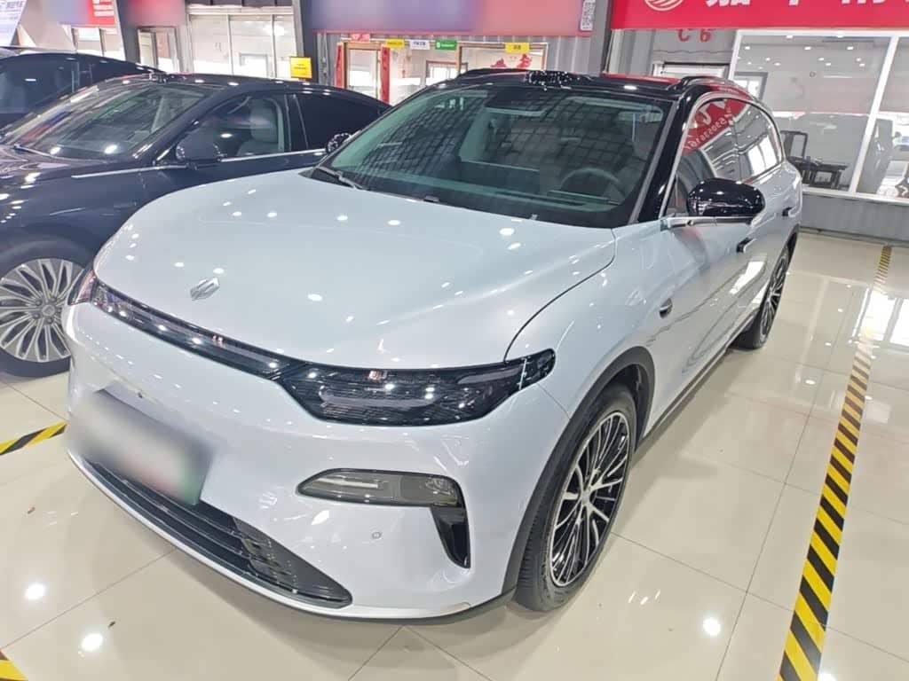 Leapmotor C11