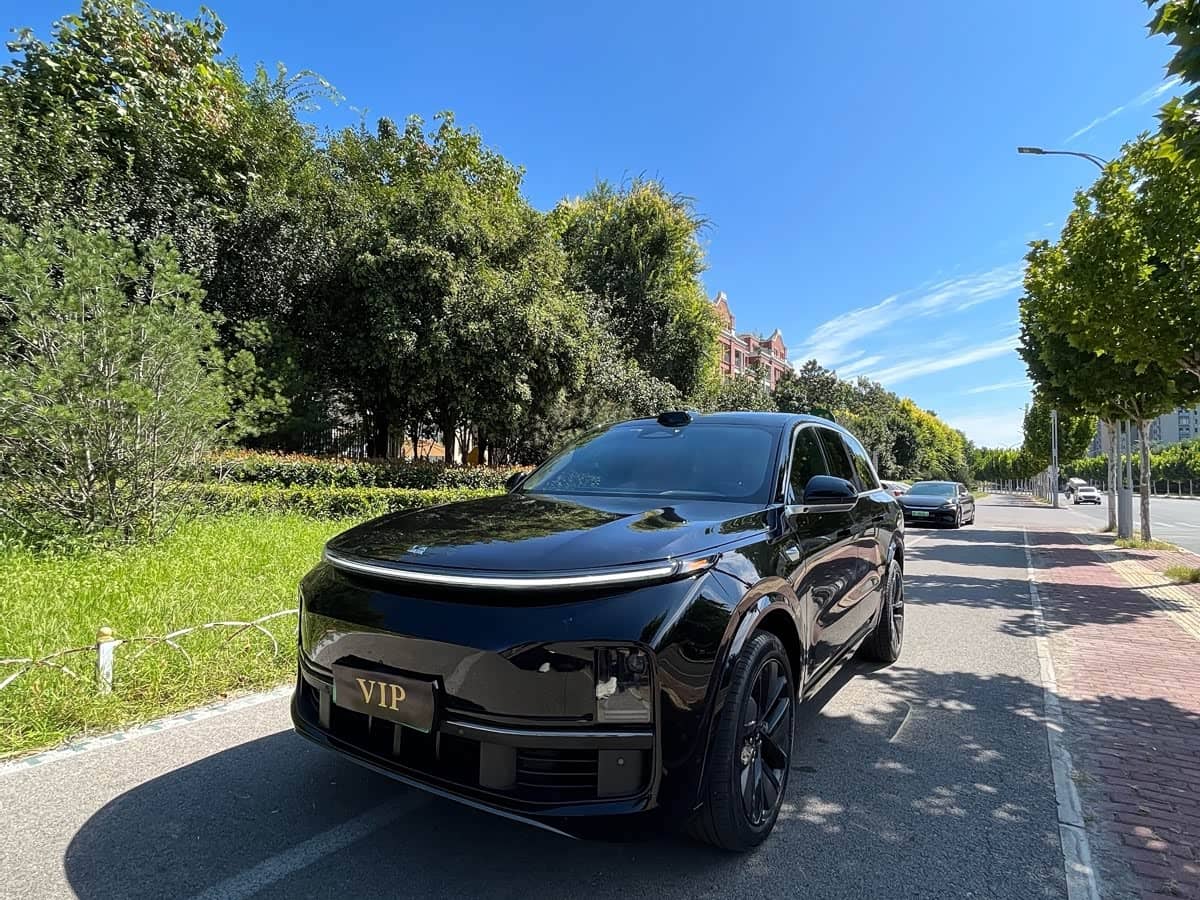 Li Auto Li L8